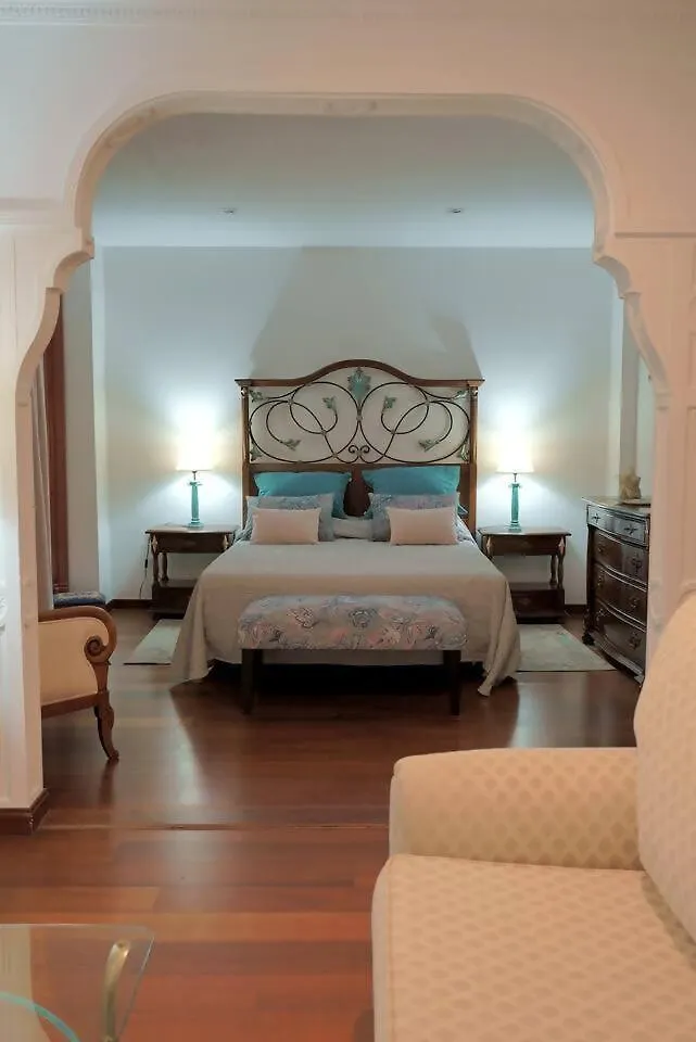 Home4U Santo Domingo Granada Spain